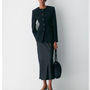 Aritzia Black Midi Skirt